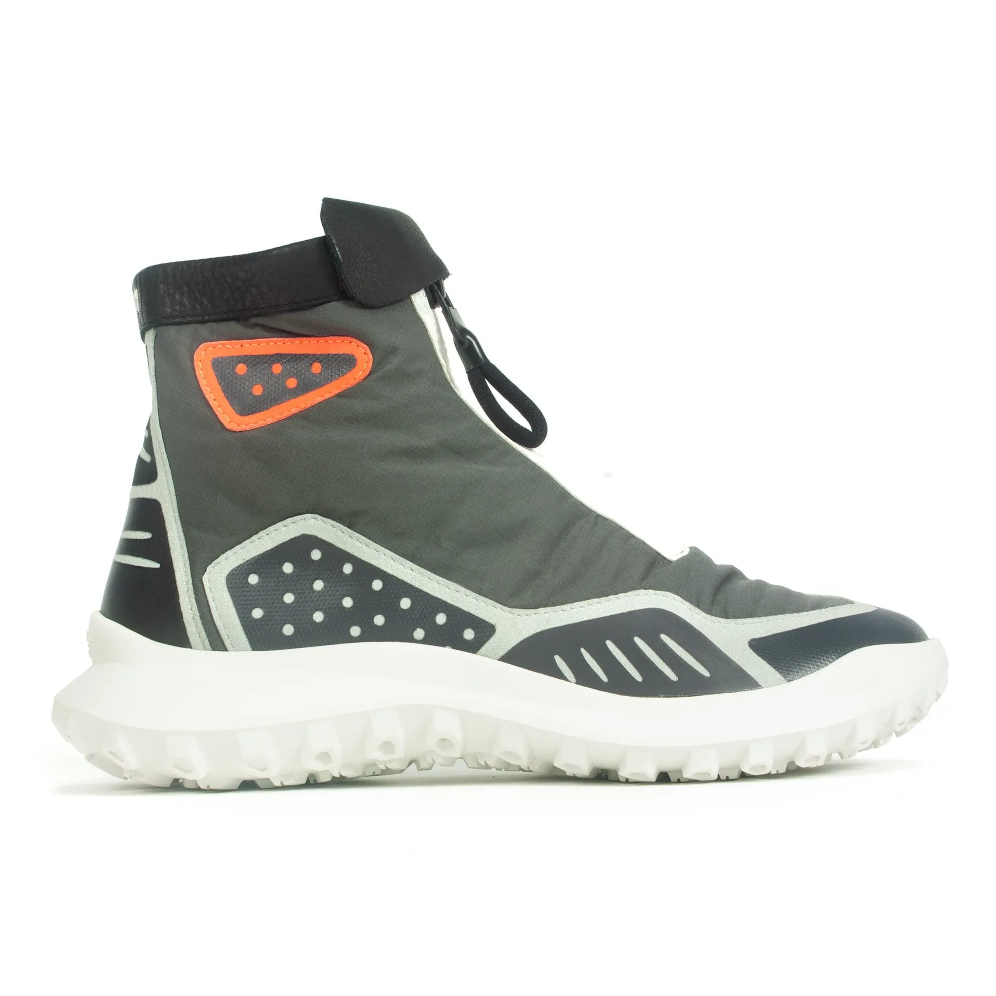 Futuristic Sneaker (K400534)