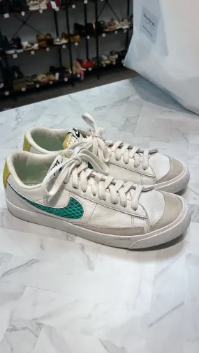 Nike Blazer Low '77 Shoes Shoes, 10 (no insoles)